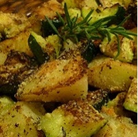 Кабачки жареные с молодым картофелем Кабачки жареные с молодым картофелем