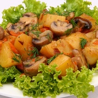 Картофель, тушеный с грибами Картофель, тушеный с грибами
